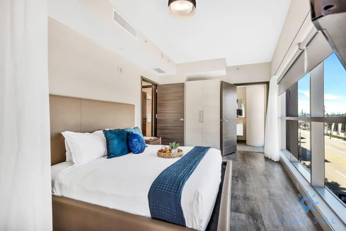 Apartment With Bay View Balcony - Pool - Up To 6 - Gym Χόλιγουντ Εξωτερικό φωτογραφία