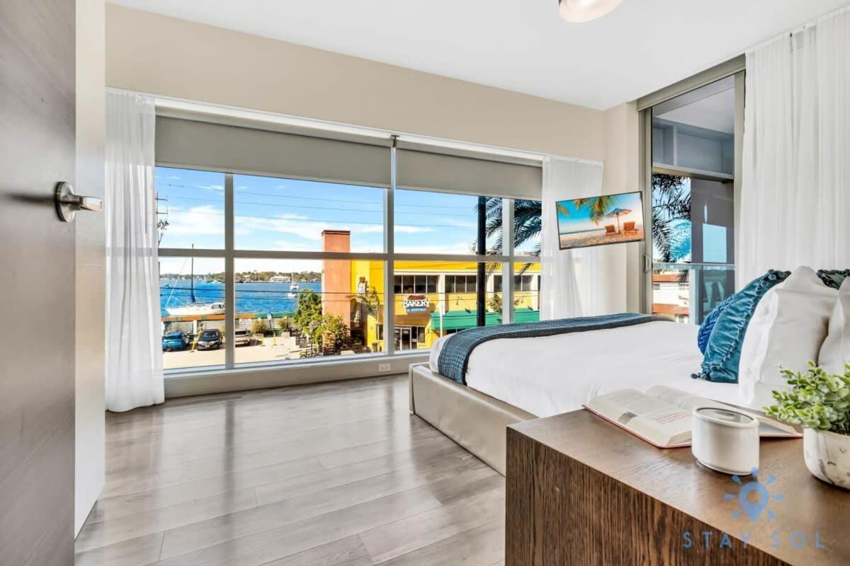 Apartment With Bay View Balcony - Pool - Up To 6 - Gym Χόλιγουντ Εξωτερικό φωτογραφία