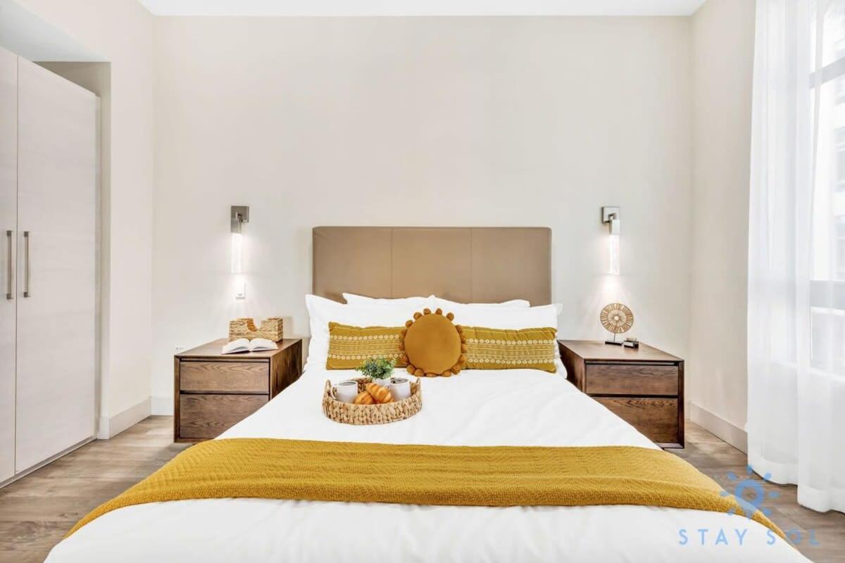 Apartment With Bay View Balcony - Pool - Up To 6 - Gym Χόλιγουντ Εξωτερικό φωτογραφία