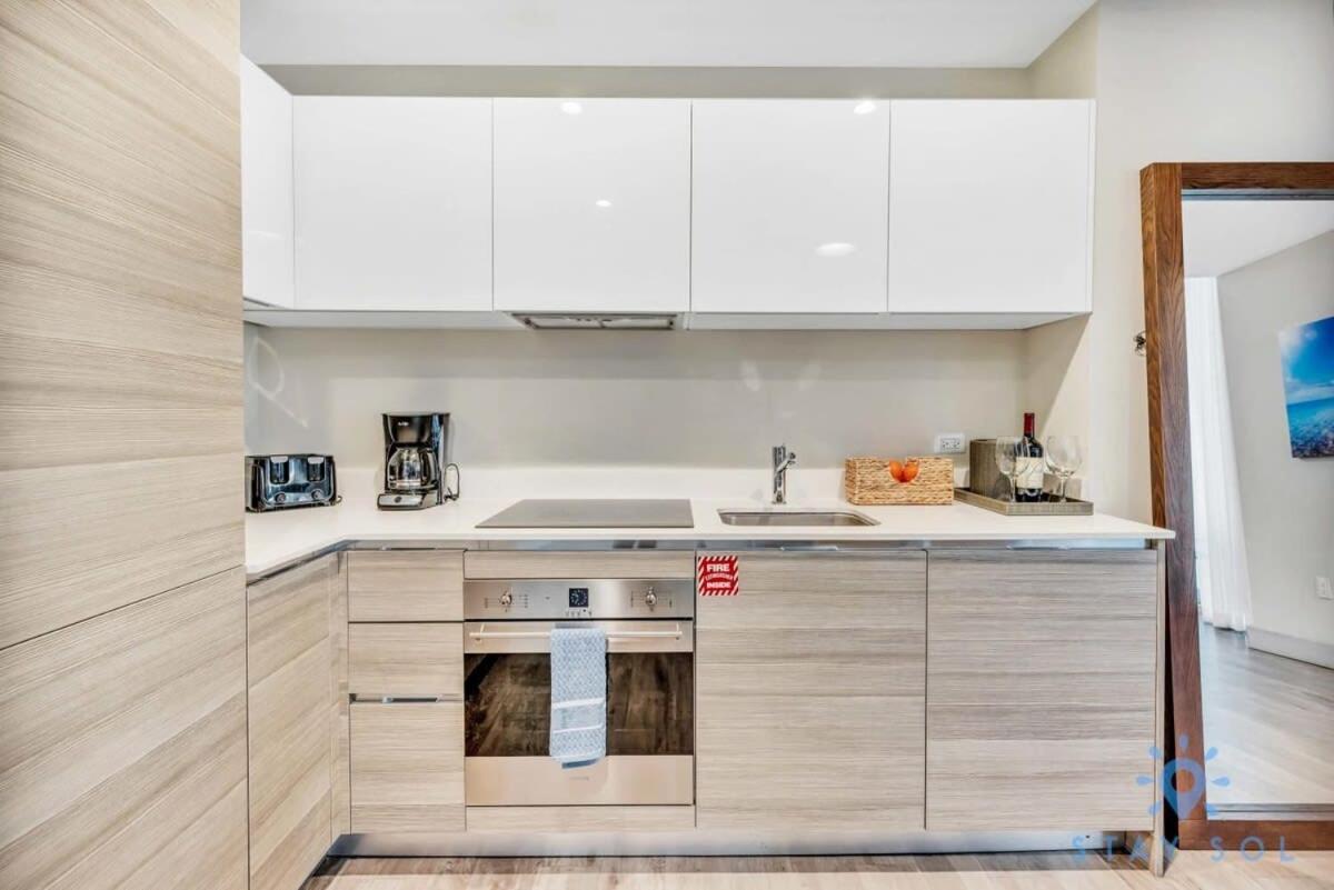 Apartment With Bay View Balcony - Pool - Up To 6 - Gym Χόλιγουντ Εξωτερικό φωτογραφία